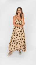 Load image into Gallery viewer, 1 0-A0754-M21  (Hazelnut Dots) SS 2027

