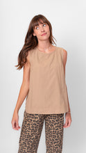 Load image into Gallery viewer, 24-22140 TANK TOP
